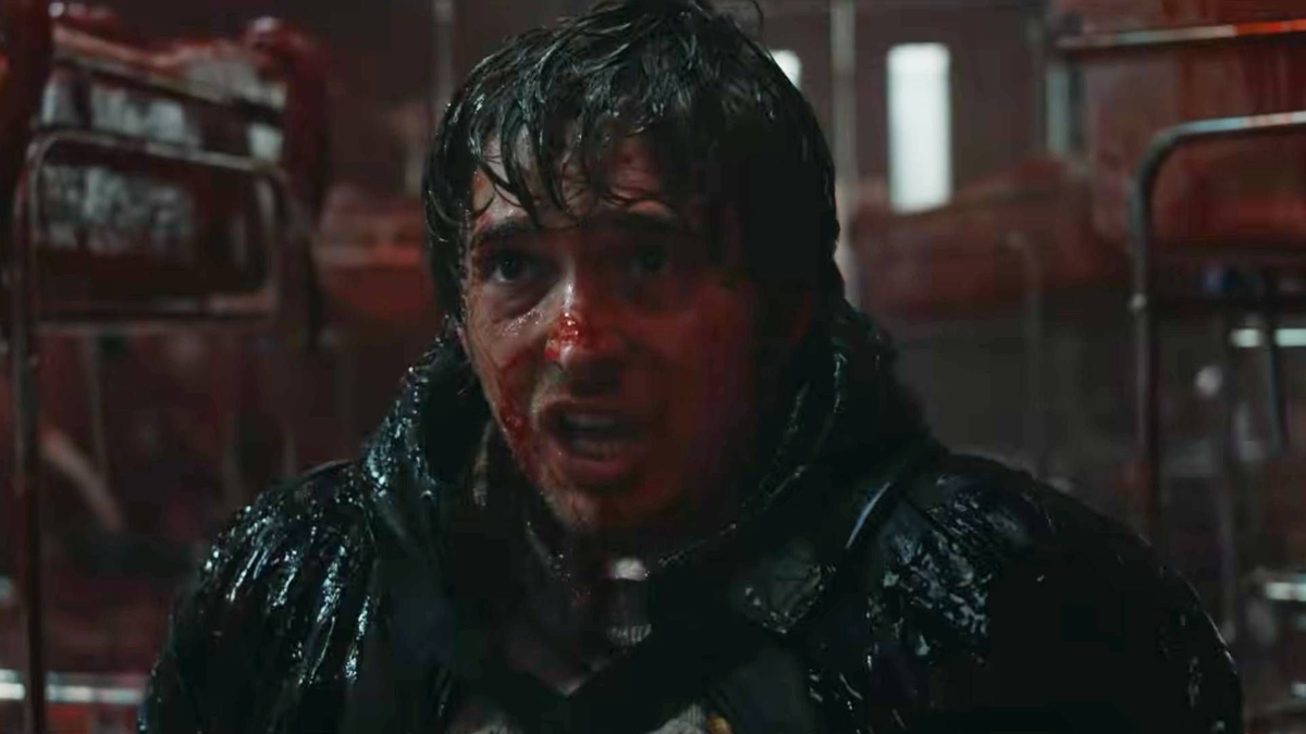 Resident Evil Clip Drops 'Weapons' Actor Into Brutal Snow Survival Horror