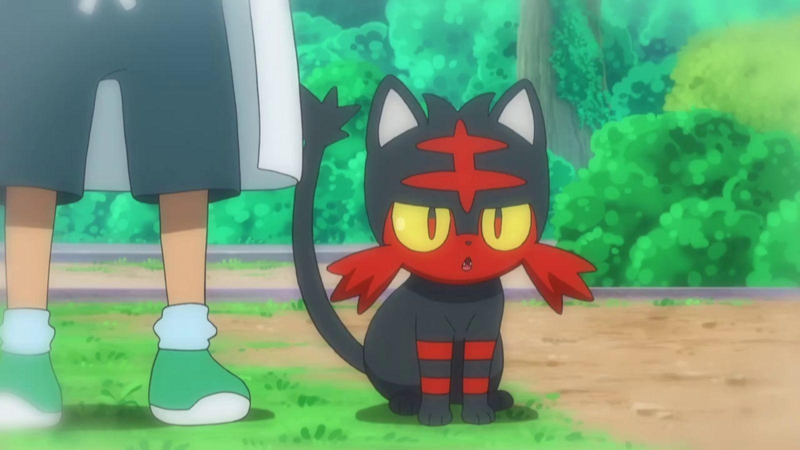 Pokemon-themed Litten sugar cookies